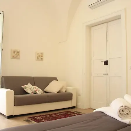 Bed & Breakfast Le Stanze Di Mavi 3*